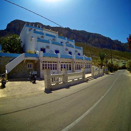 Panormitis Studios Myrties Екстериор снимка