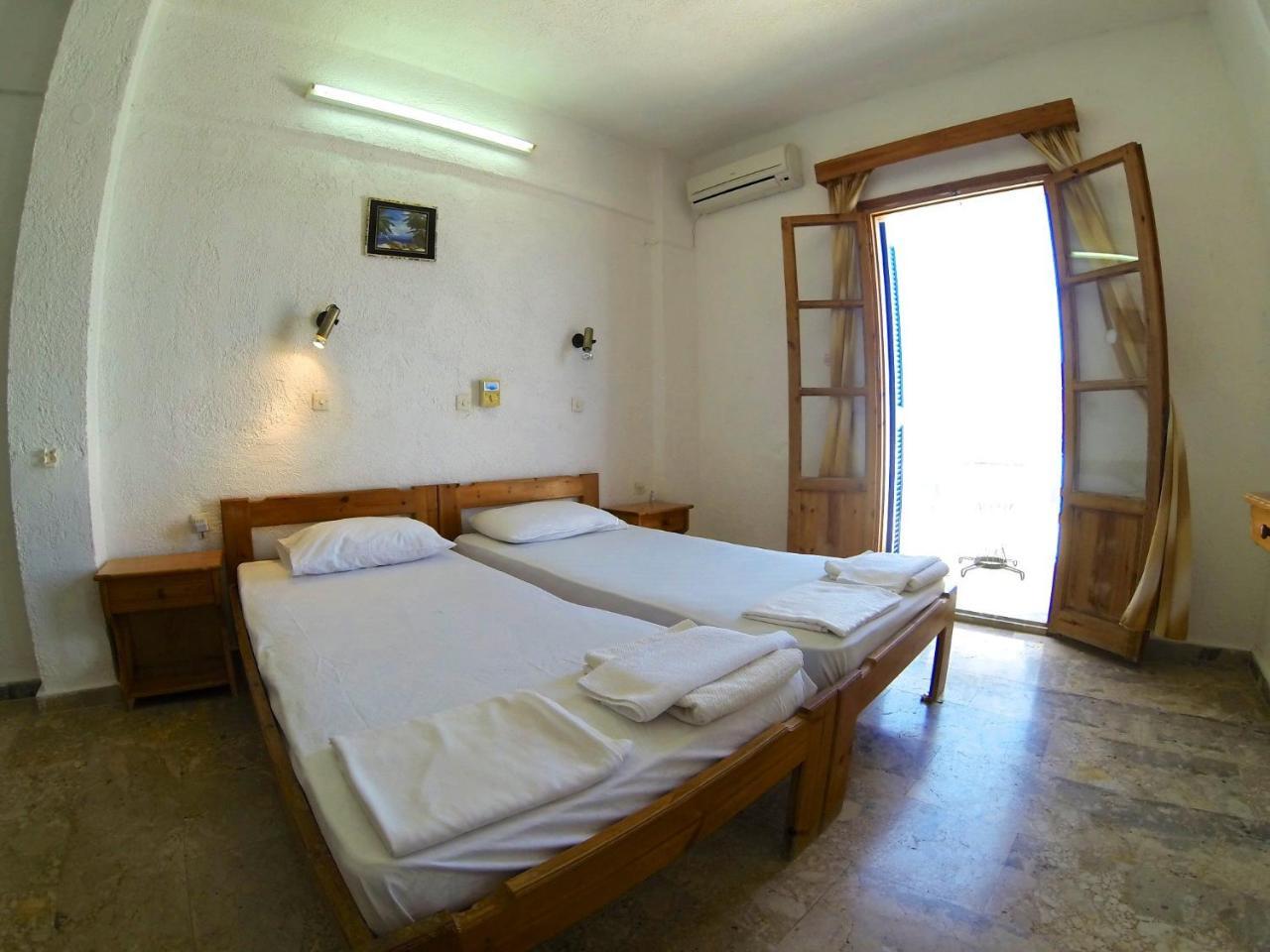 Panormitis Studios Myrties Екстериор снимка