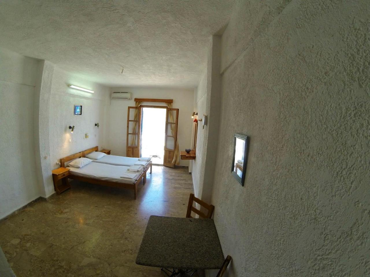 Panormitis Studios Myrties Екстериор снимка